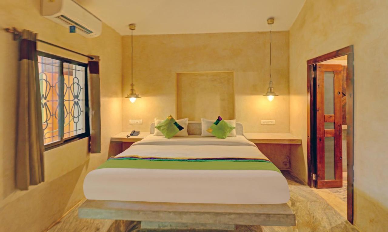 Treebo Morjim Banyan Resort ภายนอก รูปภาพ